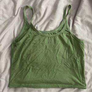 Arq crop tank in celadon
